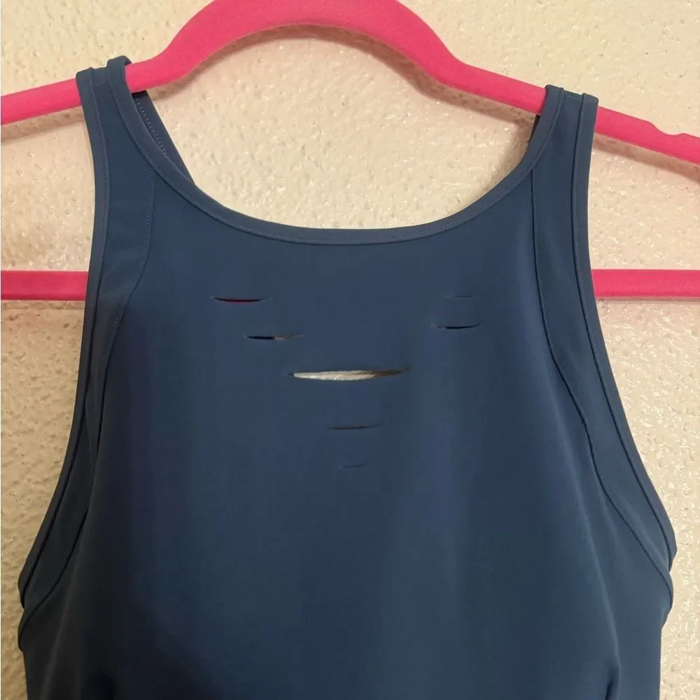 Alo Yoga Ripped Warrior Yoga Crop Top sports bra blue color size S